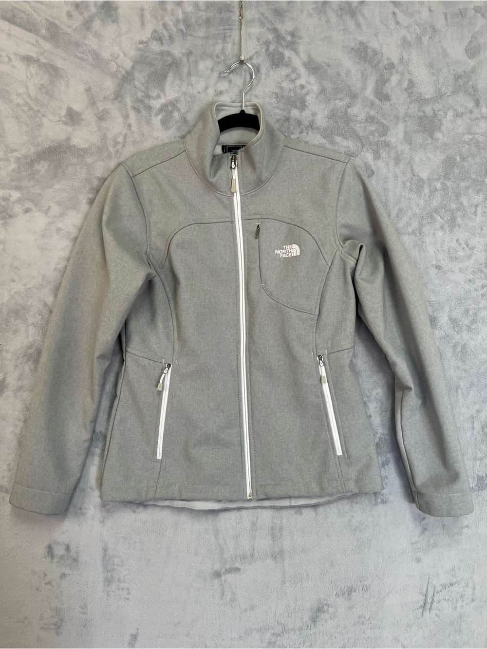 The North Face Apex Bionic Jacket Womens Medium Gray Softshell WindWall Full Zip